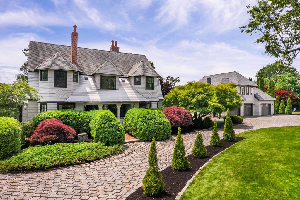 419 & 425 York Street, York, ME 03911