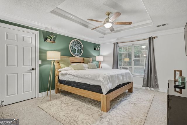 2958 Mary Alice Trail, Loganville, GA 30052
