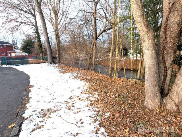 726 W Milton Avenue, Rahway, NJ 07065