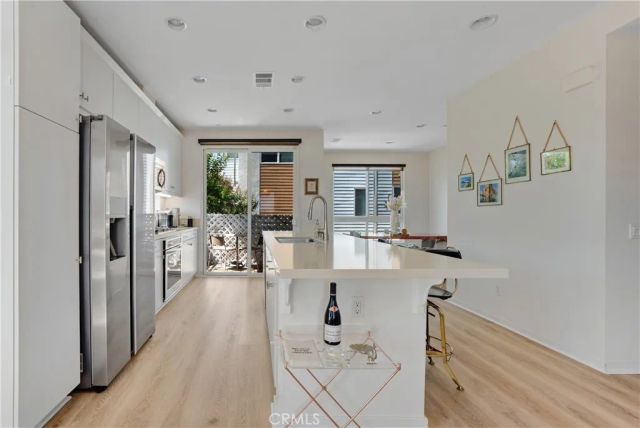 5640 Observation, Los Angeles, CA 90028