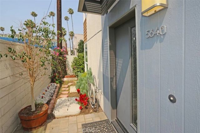 5640 Observation, Los Angeles, CA 90028