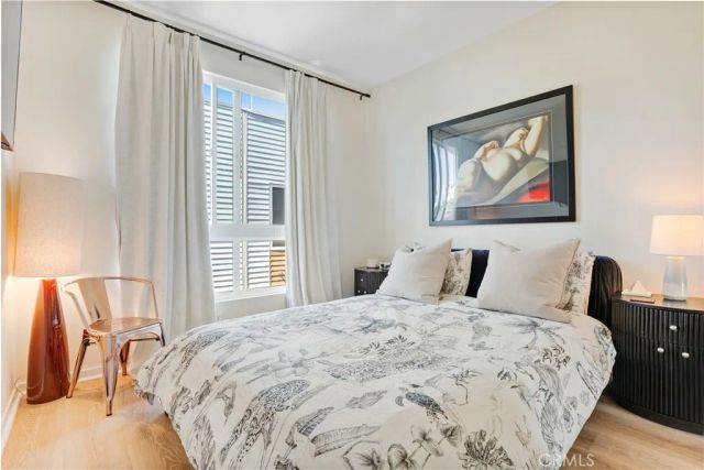 5640 Observation, Los Angeles, CA 90028