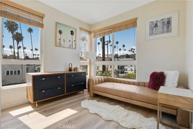 5640 Observation, Los Angeles, CA 90028