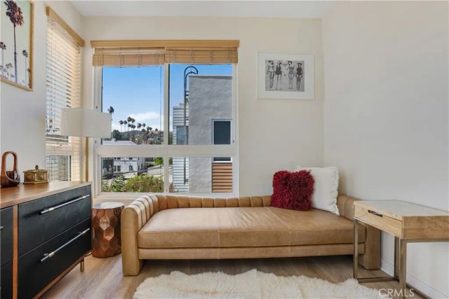 5640 Observation, Los Angeles, CA 90028