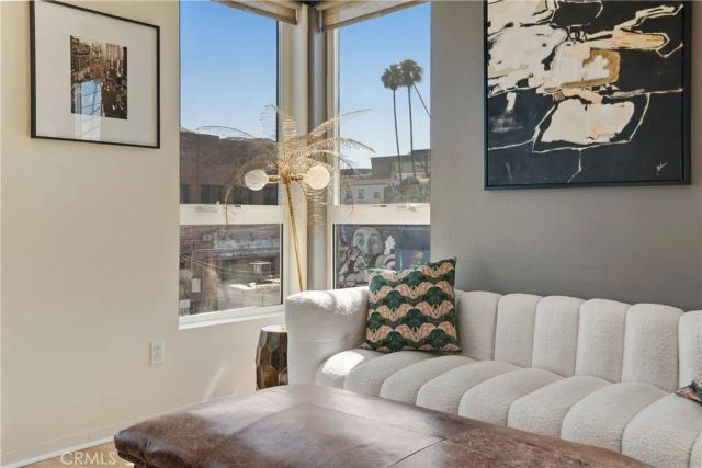 5640 Observation, Los Angeles, CA 90028