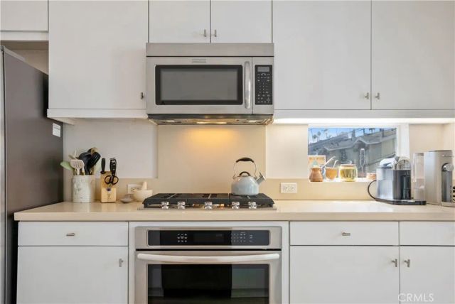 5640 Observation, Los Angeles, CA 90028