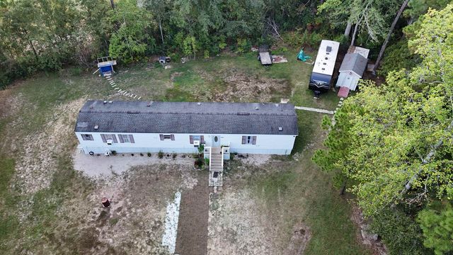 1194 Rainbow Dr., Loris, SC 29569