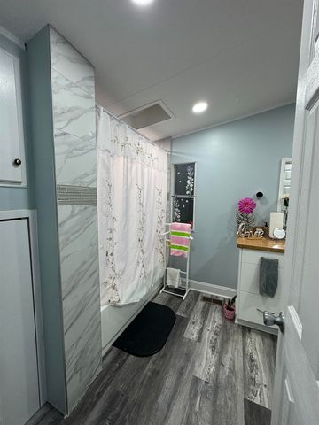 1194 Rainbow Dr., Loris, SC 29569