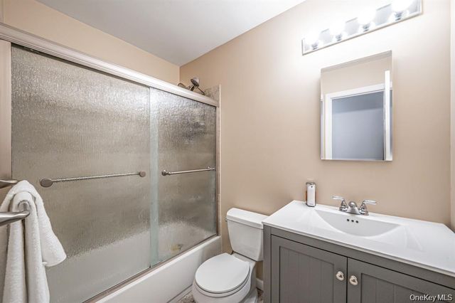 40 W 4th Street 213, Patchogue, NY 11772