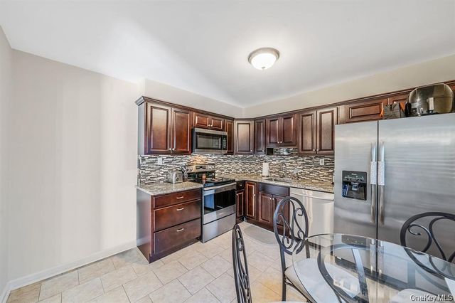 40 W 4th Street 213, Patchogue, NY 11772