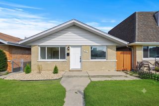 5206 State Road, Burbank, IL 60459