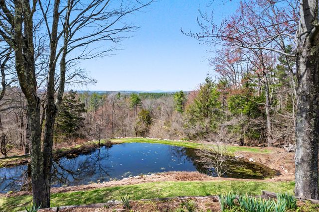 19 Highland Drive, Amherst, NH 03031