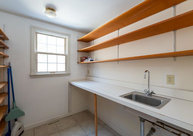 19 Highland Drive, Amherst, NH 03031