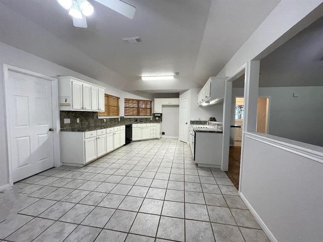 5001 Blue Bluff RD, Austin, TX 78724