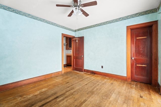 861 Grattan St, Chicopee, MA 01020