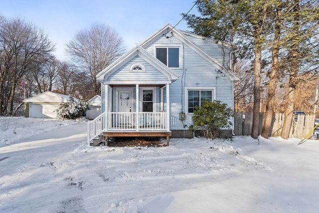 861 Grattan St, Chicopee, MA 01020