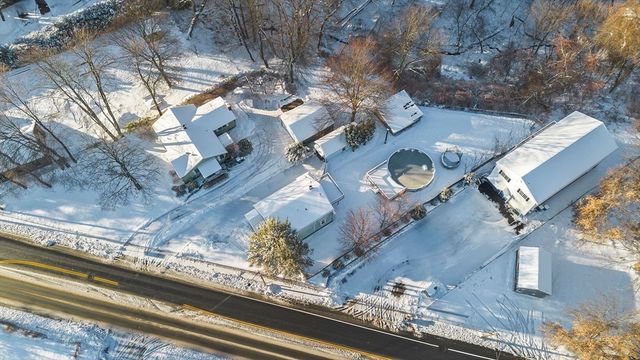 861 Grattan St, Chicopee, MA 01020