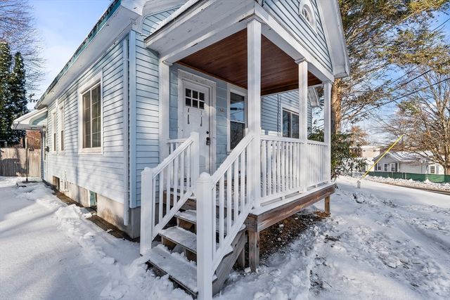 861 Grattan St, Chicopee, MA 01020