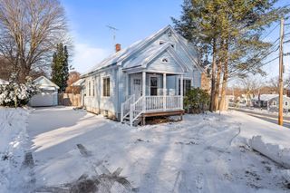 861 Grattan St, Chicopee, MA 01020