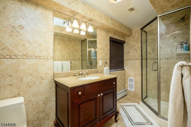 487 Brook Ave, Passaic City, NJ 07055