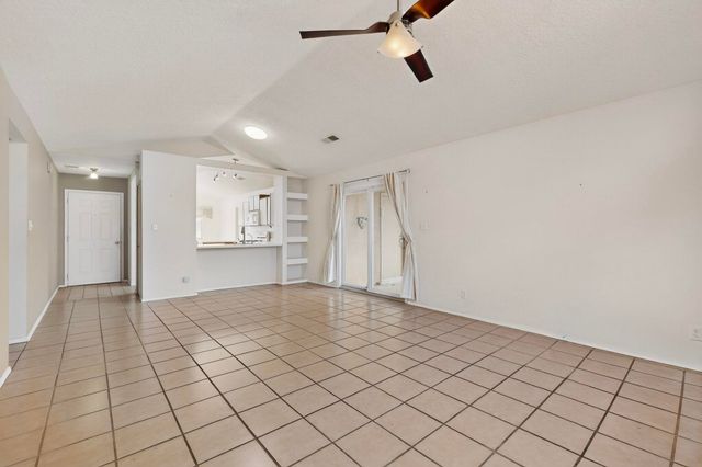 7373 Loire Drive NE, Rio Rancho, NM 87144