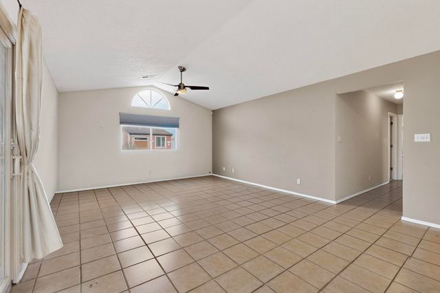 7373 Loire Drive NE, Rio Rancho, NM 87144