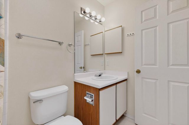 7373 Loire Drive NE, Rio Rancho, NM 87144