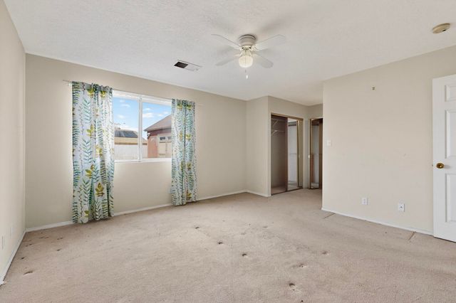 7373 Loire Drive NE, Rio Rancho, NM 87144