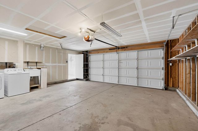 7373 Loire Drive NE, Rio Rancho, NM 87144