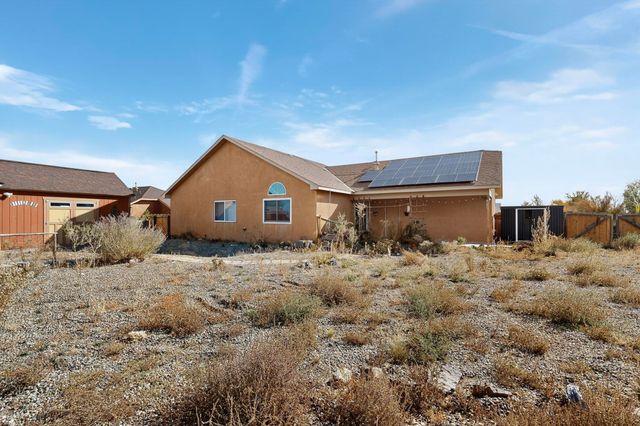 7373 Loire Drive NE, Rio Rancho, NM 87144