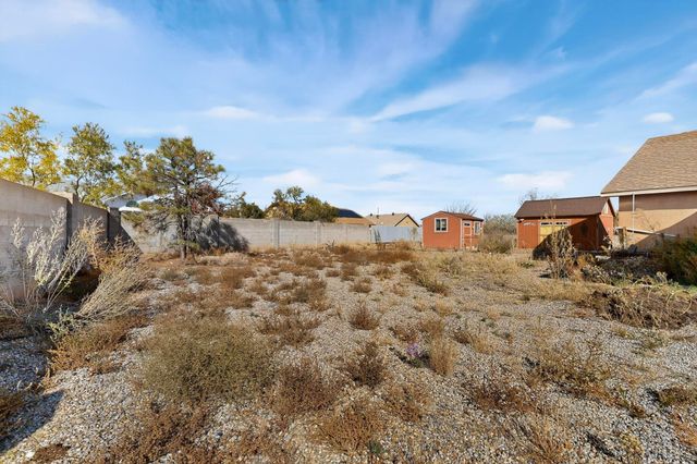 7373 Loire Drive NE, Rio Rancho, NM 87144