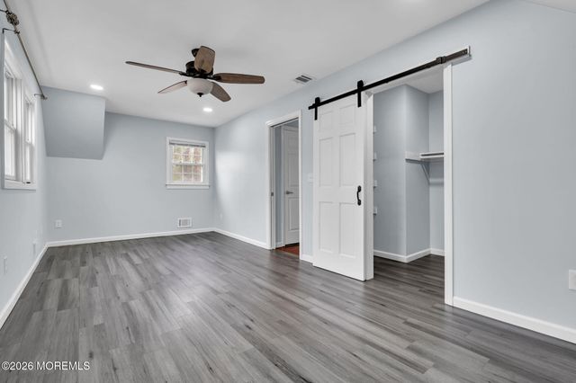 813 Raleigh Drive, Toms River, NJ 08753