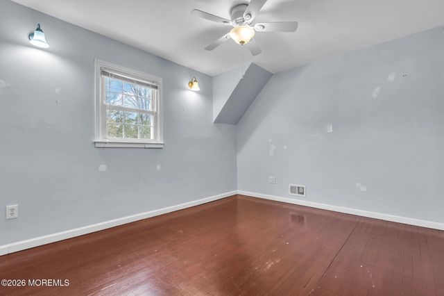 813 Raleigh Drive, Toms River, NJ 08753