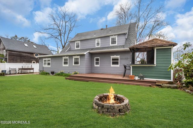 813 Raleigh Drive, Toms River, NJ 08753