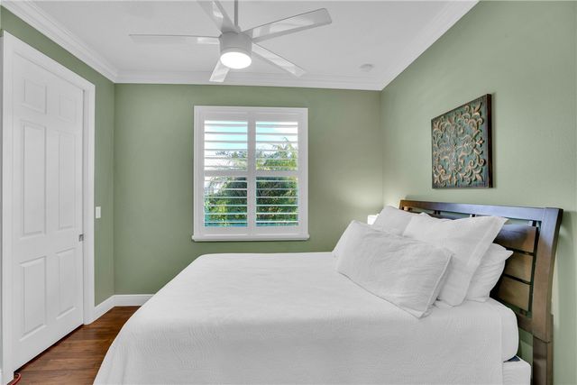 1868 Red Oak Terrace, Vero Beach, FL 32966