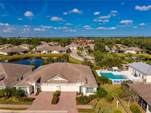 1868 Red Oak Terrace, Vero Beach, FL 32966