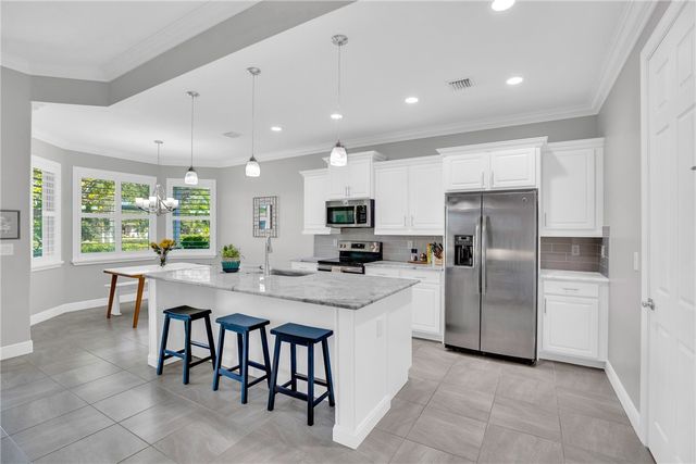 1868 Red Oak Terrace, Vero Beach, FL 32966