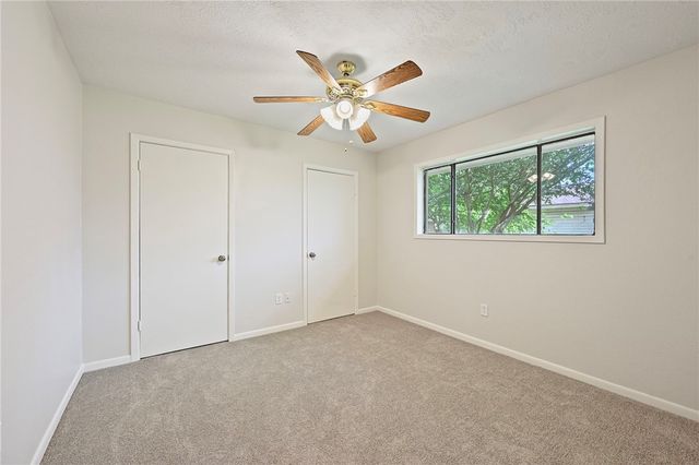 2804 Barak Lane, Bryan, TX 77802