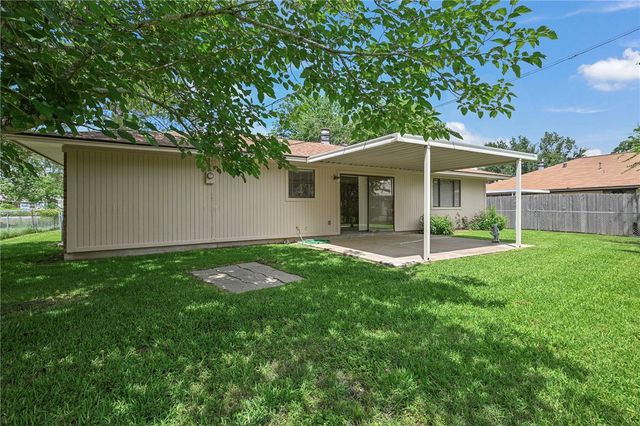 2804 Barak Lane, Bryan, TX 77802