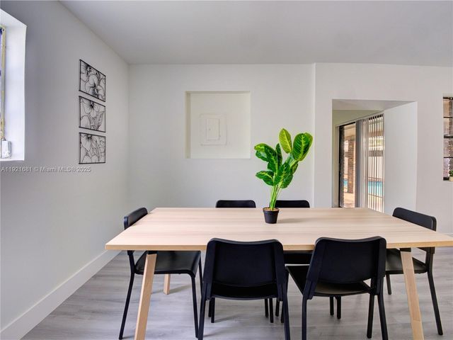 2703 Adams St, Hollywood, FL 33020