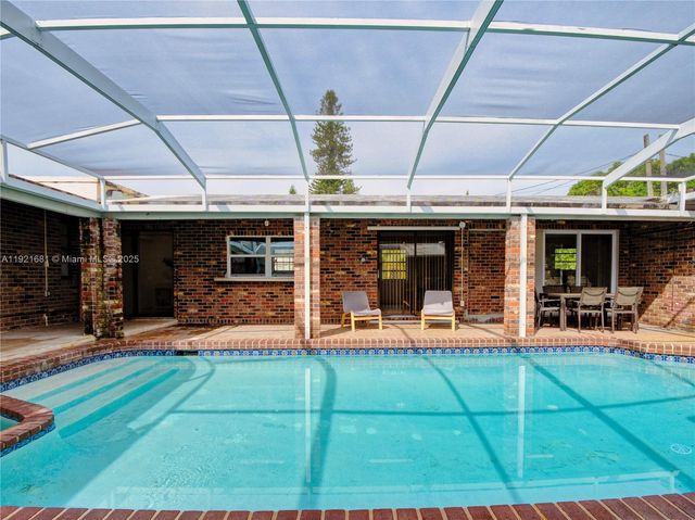 2703 Adams St, Hollywood, FL 33020