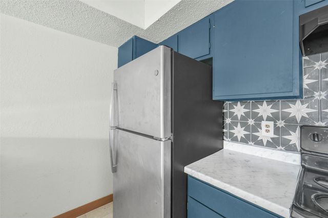 2818 S Bartell Drive 33, Houston, TX 77054