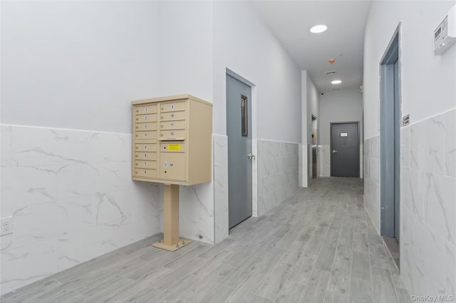 1081 Anderson, Bronx, NY 10452