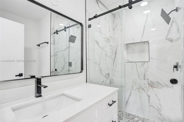 2613 NW 47th Terrace 202, Lauderdale Lakes, FL 33313