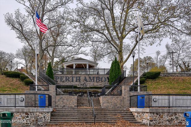 389 Jeffries Street, Perth Amboy, NJ 08862