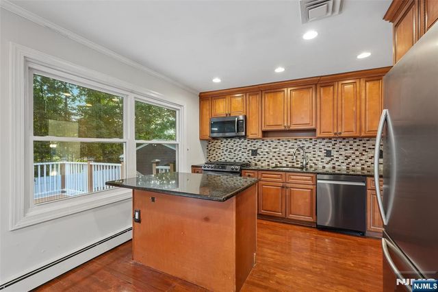 274 Oradell Avenue, Paramus, NJ 07652