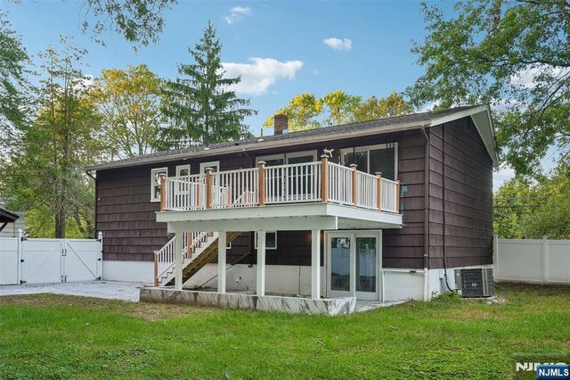 274 Oradell Avenue, Paramus, NJ 07652