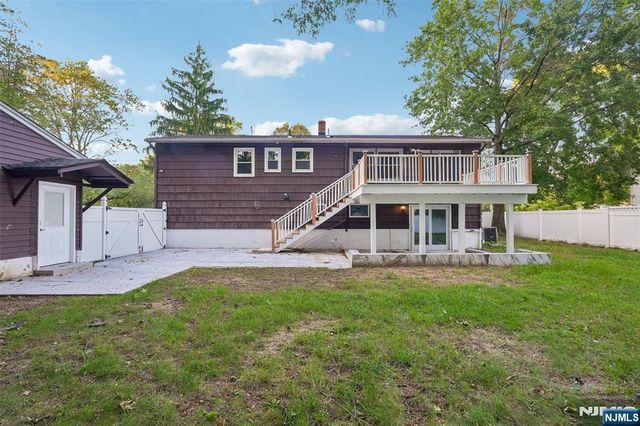274 Oradell Avenue, Paramus, NJ 07652