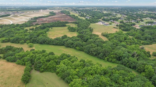 4195 County Road 1001, Mckinney, TX 75071