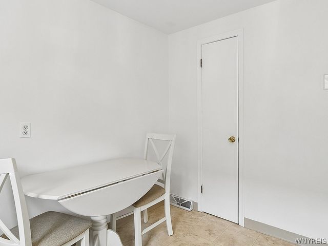 72 A Old Lyme Drive 1, Amherst, NY 14221